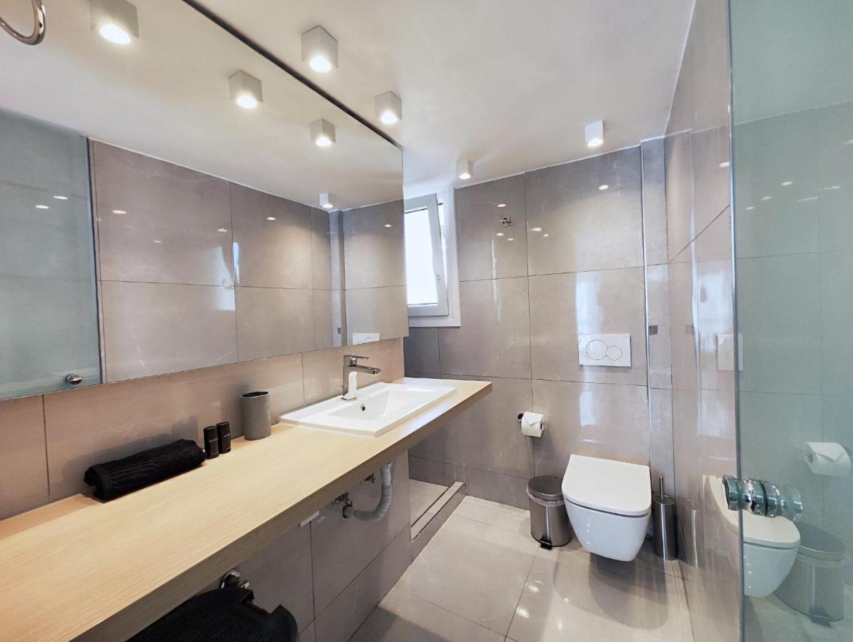 Zea Apartments Piraeus Luaran gambar